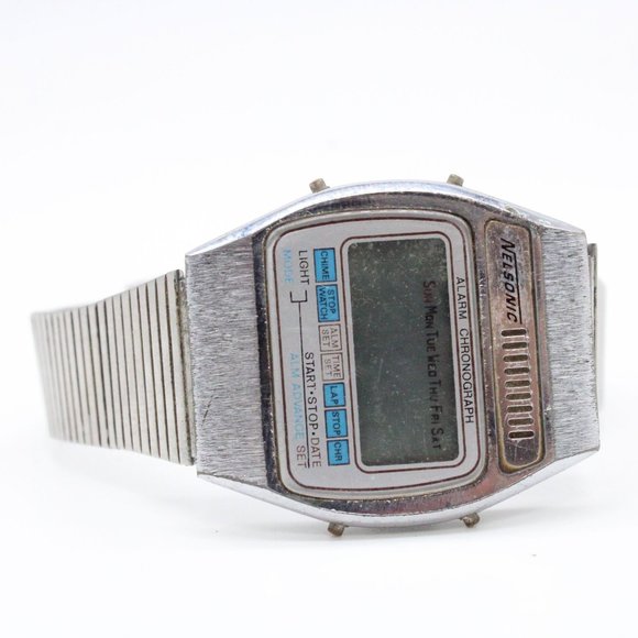 Vintage NELSONIC Digital Watch Unisex Retro Classic Silver Tone Stainless Steel - Picture 5 of 8